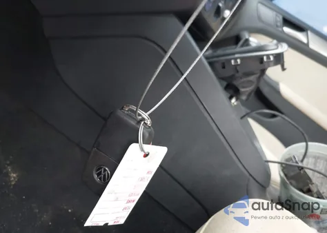 2017 Volkswagen Jetta 1.4T Se z USA, uszkodzony, nr VIN 3VWDB7AJ8HM252919